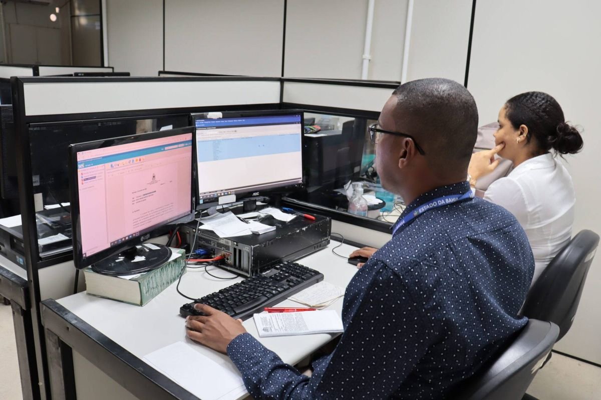 Bahia abre inscrições com quase 6 mil vagas em 323 municípios; veja onde há vagas na região